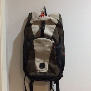 ⭐️Swiss Gear Camel Backpack⭐️